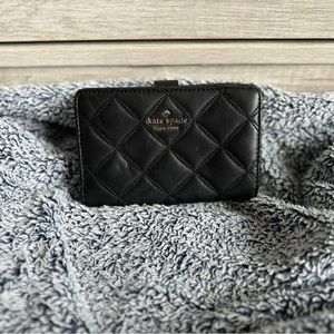 Small Kate Spade wallet